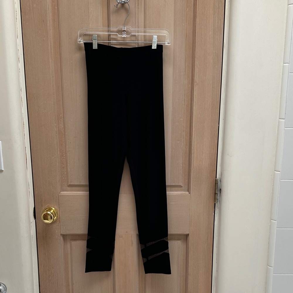 Black leggings